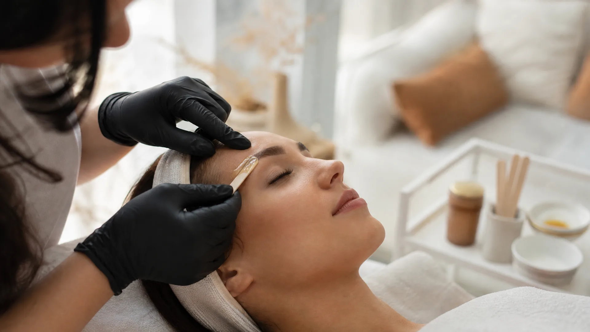 Waxing Okotoks